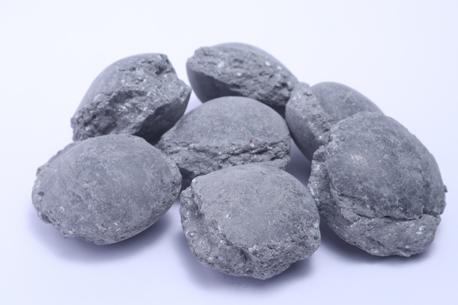 RubiQ Green and RuCal Green briquettes